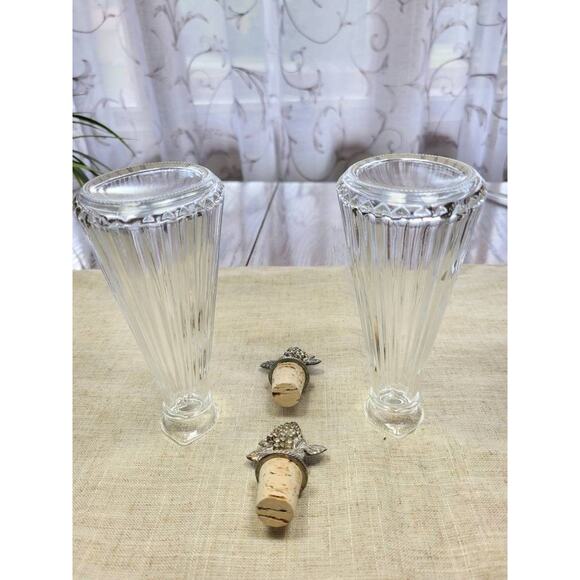 Vintage Mikasa Cruet Set, Oil & Vinegar, Grape Stopper, Silver Plate Holder - Picture 5 of 7